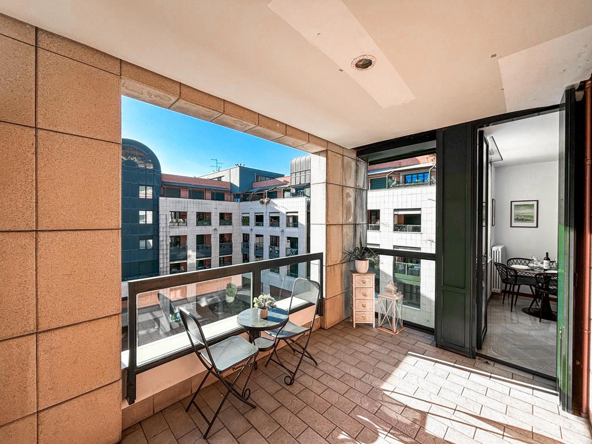 Bilocale Con Terrazzo E Box Auto Su Richiesta Como Exterior foto